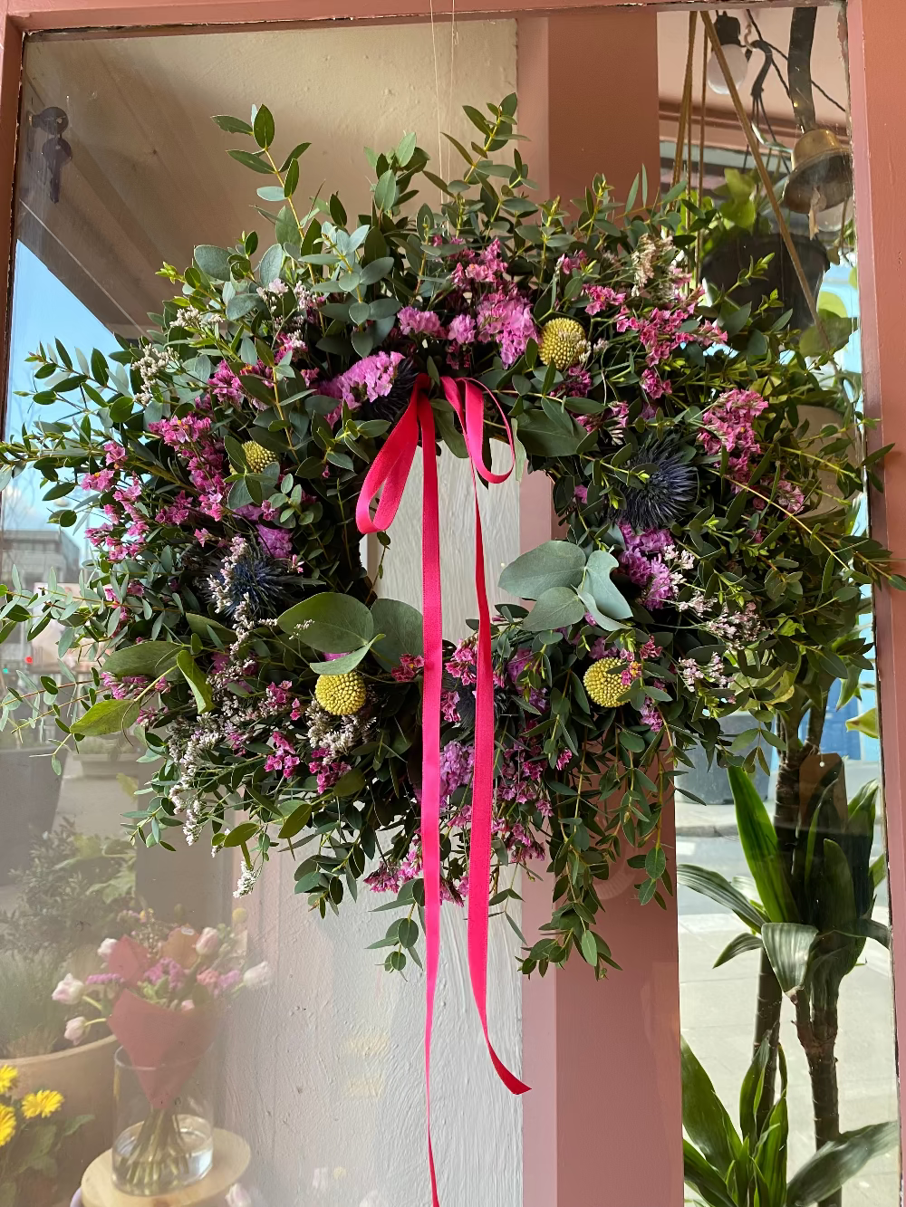 'Springtime' Fresh flower wreath