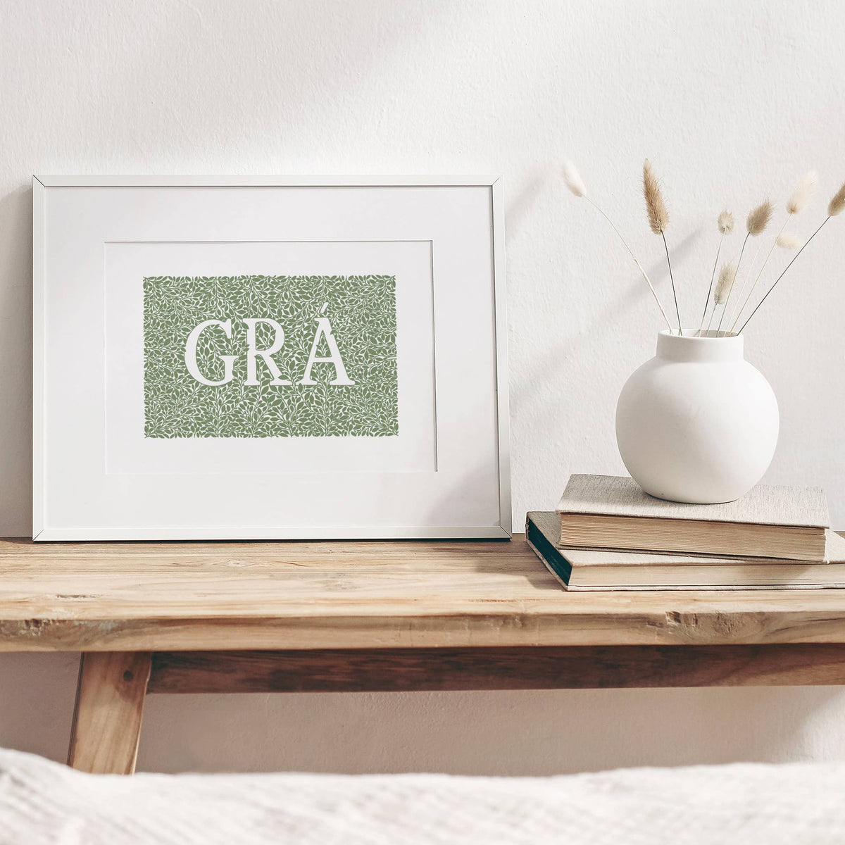 Grá Art print